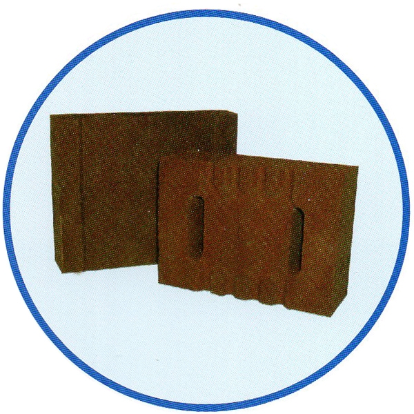 Magnesium iron heat storage brick